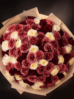 Vintage Red Deluxe Bouquet